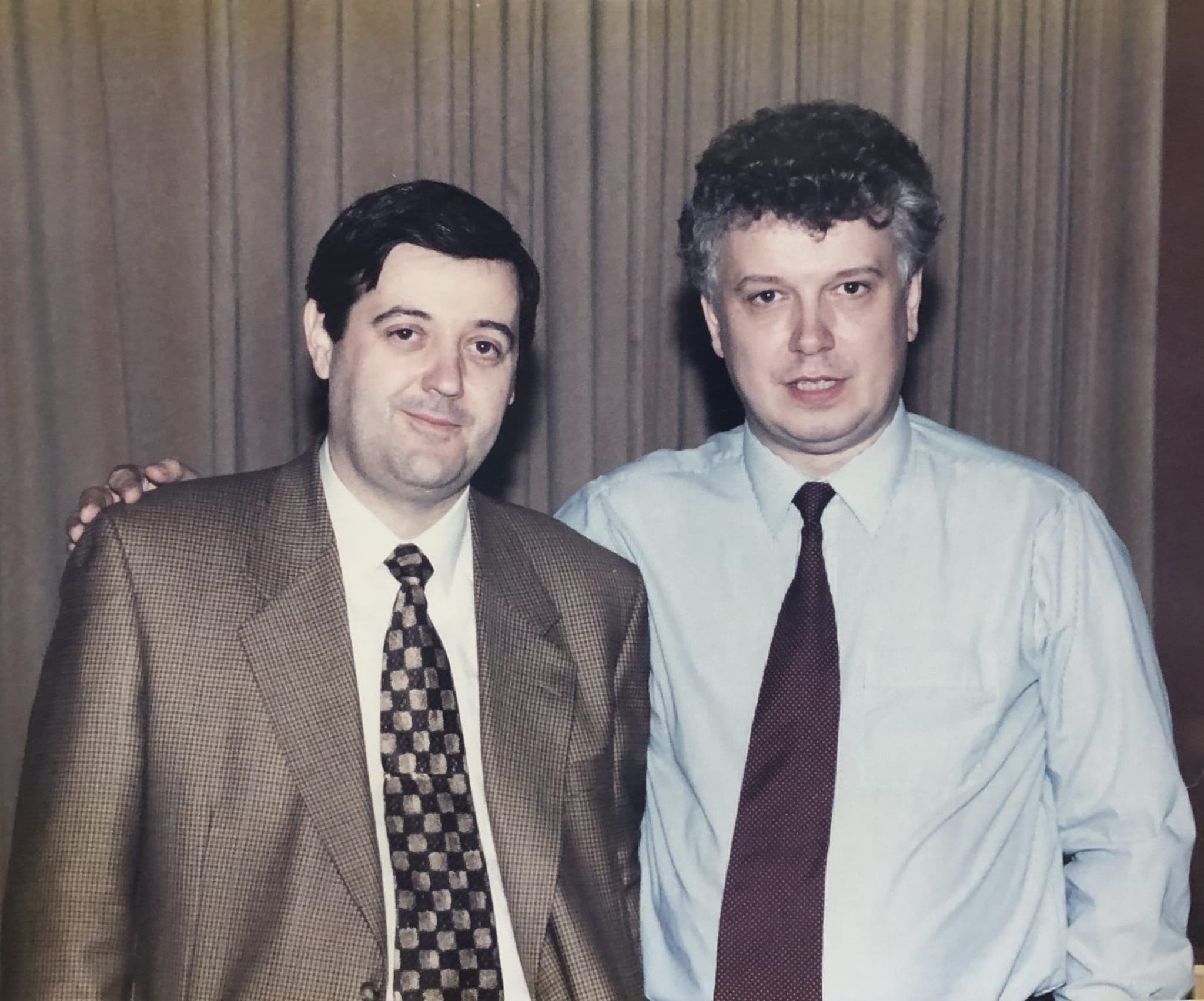 1992. Barcelona, junio 1994. Donald Meichenbaum en una sala de actos abarrotada de alumnos durante su seminario sobre «Trastornos de Ansiedad en Adultos».