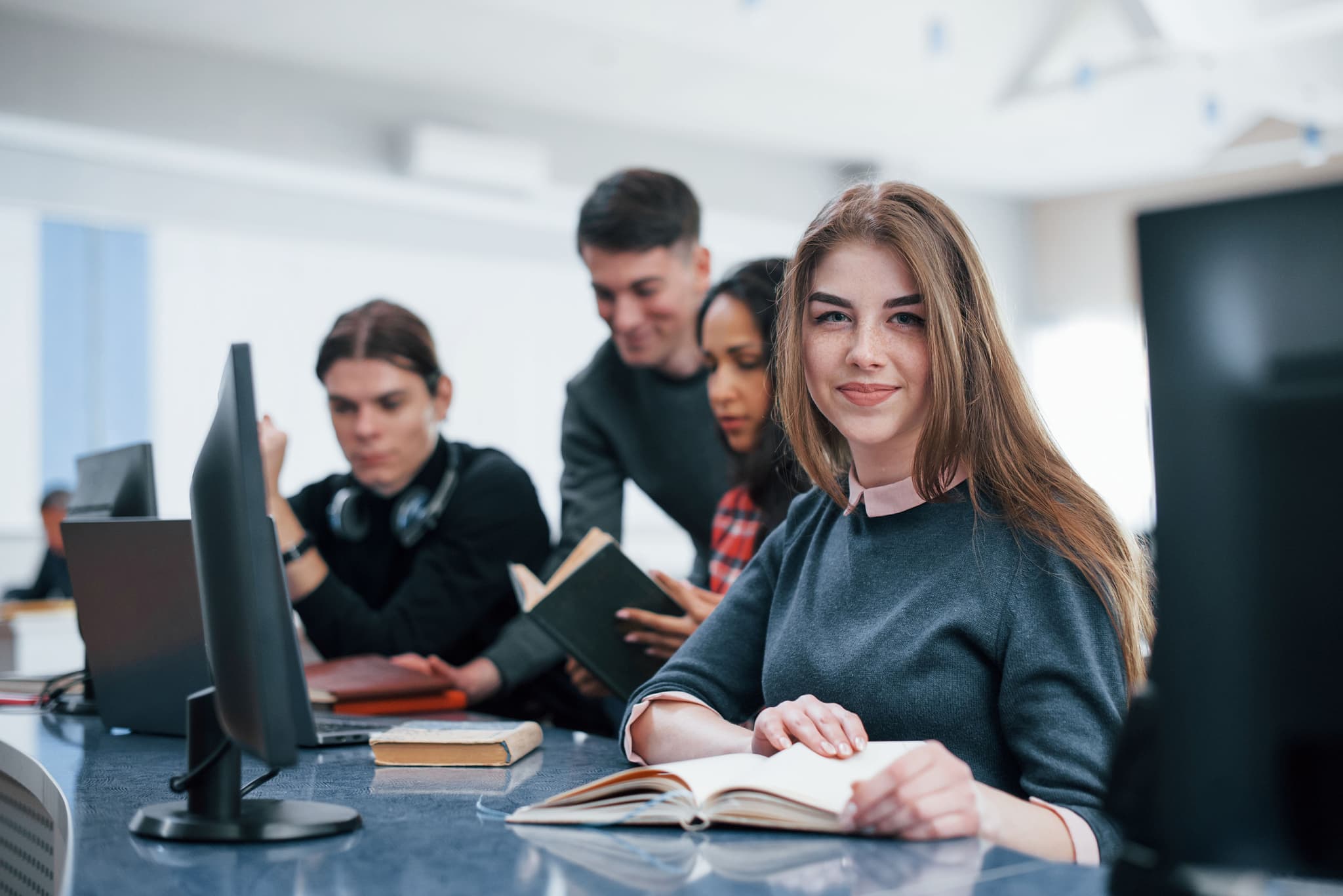 Transforma tu futuro profesional con formación especializada