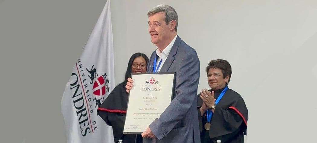 2024. Título Oficial de Psicólogo Especialista en Psicología Clínica conforme al Real Decreto 2490/98