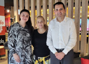 <Leticia-Dominguez-y-Sara-Barrios-APAN>