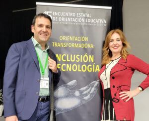 <fermin-carrillo-con-ana-cobos-presidenta-de-copoe>