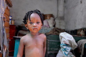 <nina-en-africa-bonita>