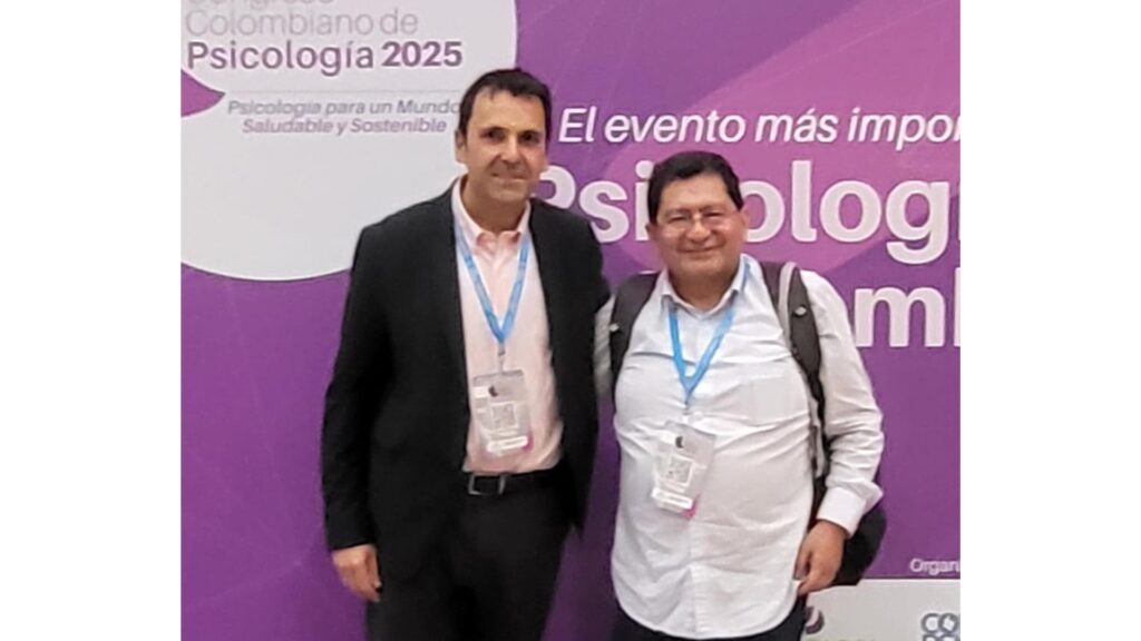 Fermín Carrillo con Wilson López López, ilustre psicólogo de la Universidad Javeriana.